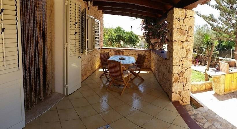 Pretty Damuso Style Villa