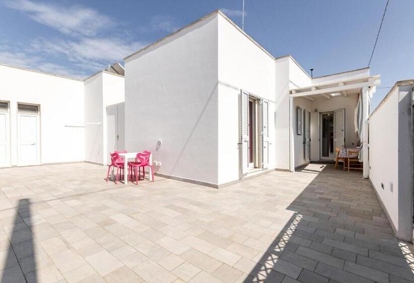 Salento Seaside Villa With Terrace