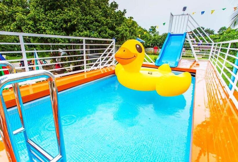 The Family Ozone Pool Houseบ้านพักตากอากาศส่วนตัวกว้างๆแฟมิลี่โอโซนพลูเฮ้าส์3ห้องนอนหลักและ1ห้องเสริ