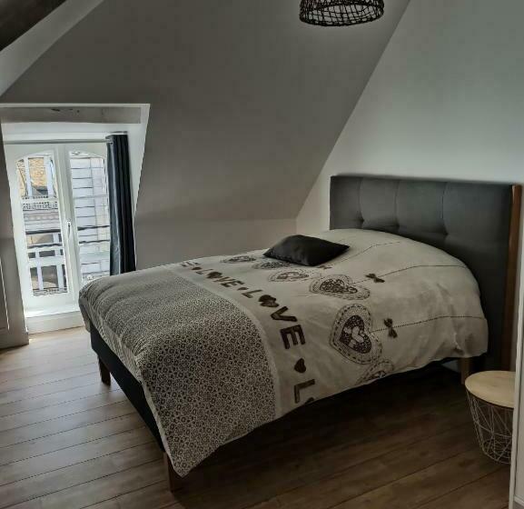 Triplex De Luxe 110 M2 Hyper Centre Jacuzzi