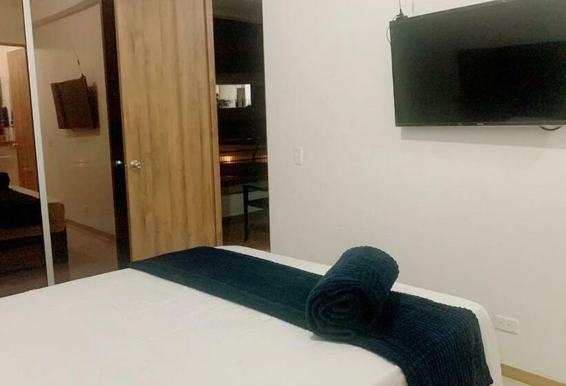 Confortable Apartasol En Condominio De San Jeronimo