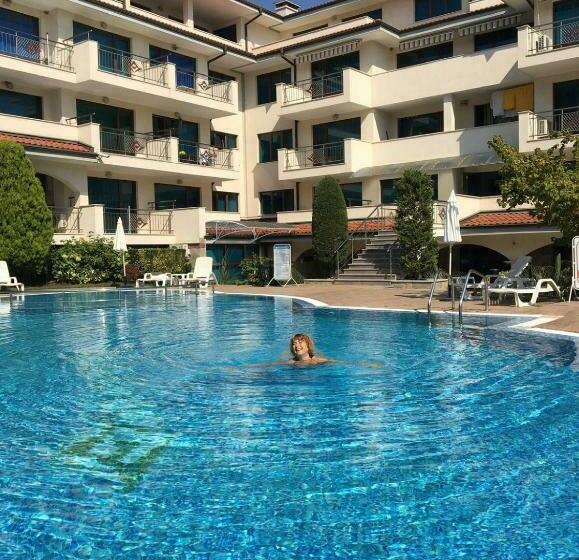 Cozy 1 Bed Apartment In Lesso Complex