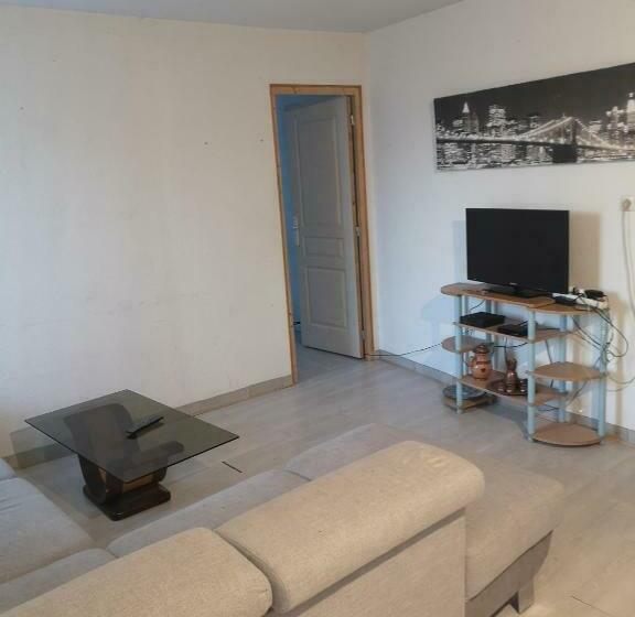 F1 1er étage 3 Personnes