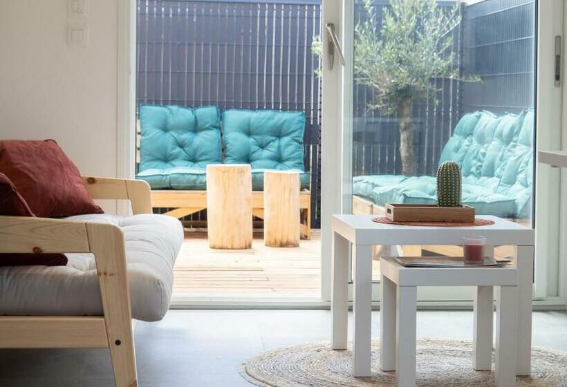 L Hacienda Champenoise