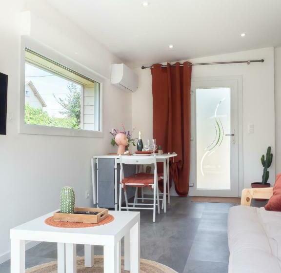 L Hacienda Champenoise