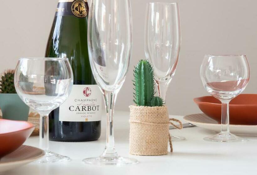 L Hacienda Champenoise