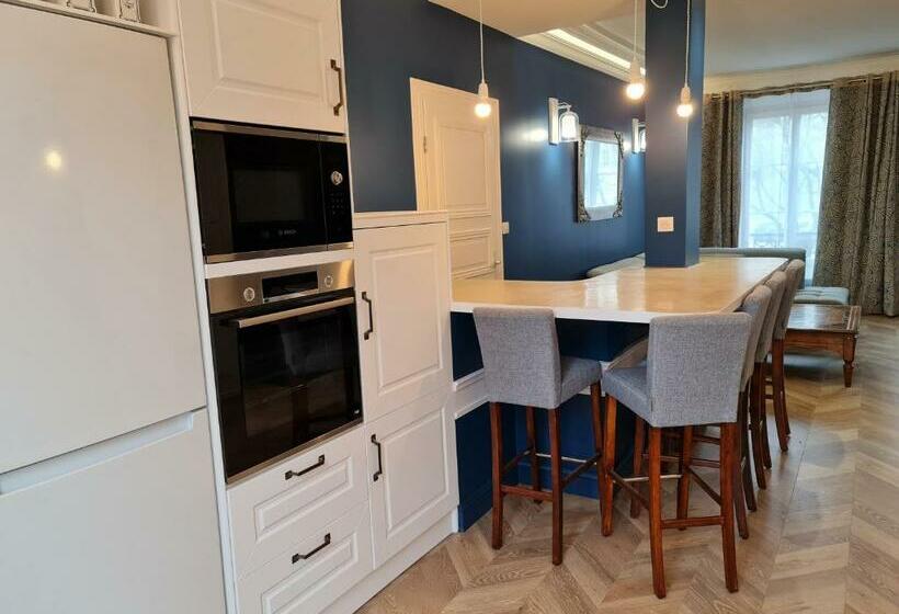 La Maison V.h., Appartements D Hôtes