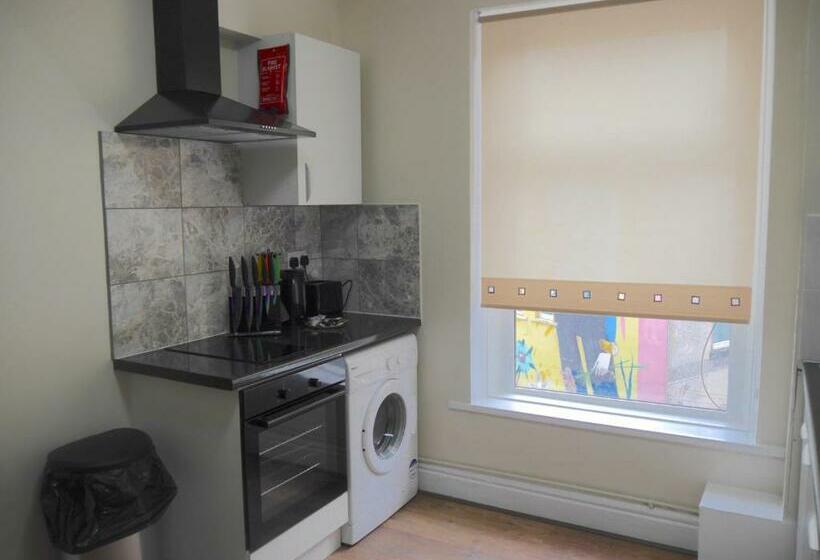 Mermaid Holiday Flats