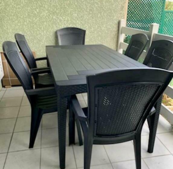 Pavillon à 400m De La Plage Avec Piscine