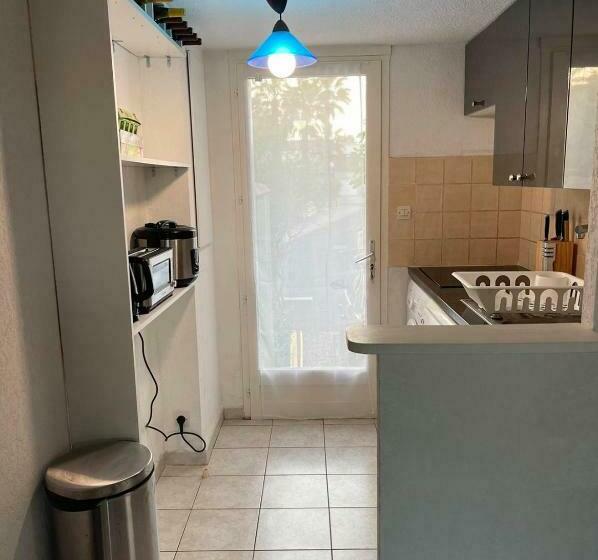 Pavillon à 400m De La Plage Avec Piscine