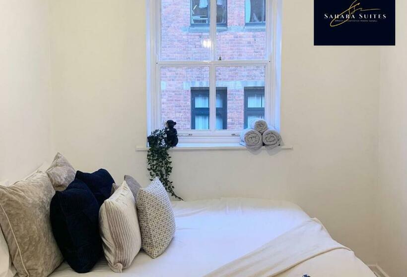 Quirky Modern Two Bedroom Apartment By Sahara Suites Short Lets & Serviced Accommodation Newcastle