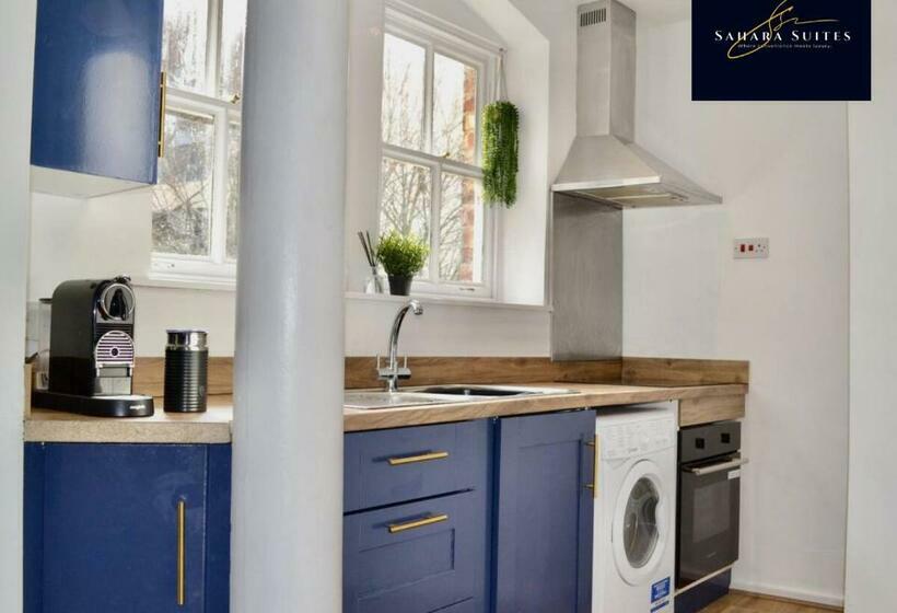 Quirky Modern Two Bedroom Apartment By Sahara Suites Short Lets & Serviced Accommodation Newcastle