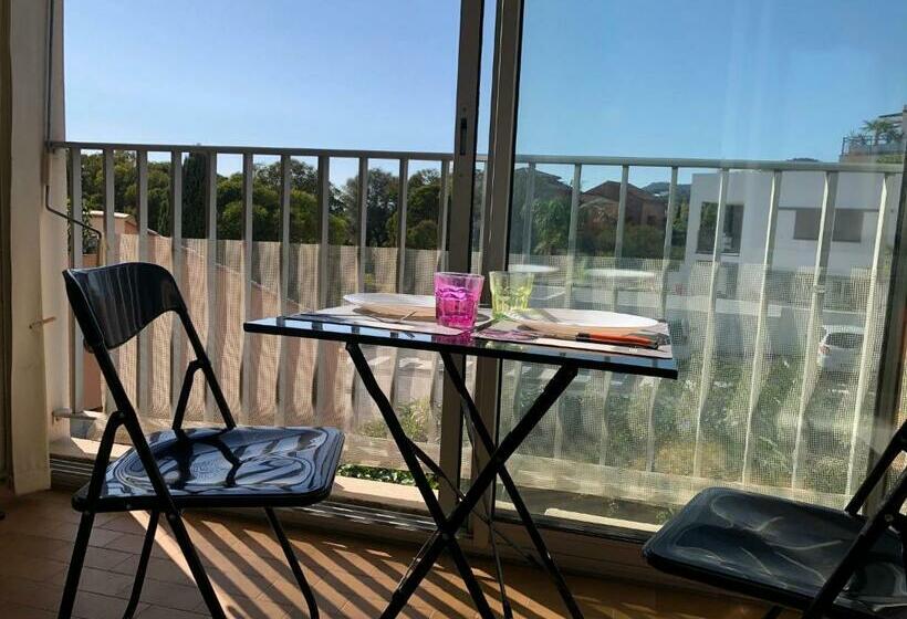 Magnifique Appart Ac Terrasse Plage à Pied Parking Privé