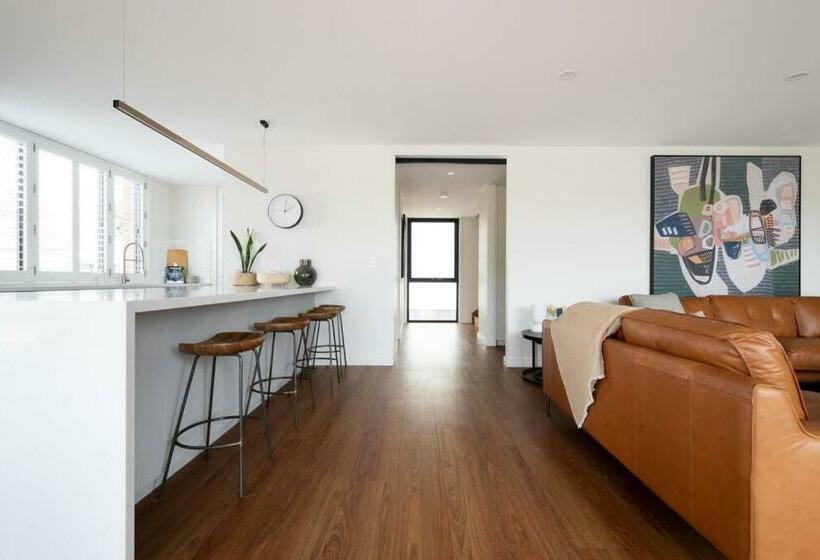 Townhouse Of The Year Tasmania In Launceston