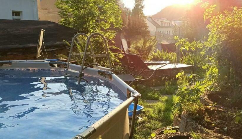 R2   Urlaubsmagie   5 Fussminuten Zur Elbe, Pool