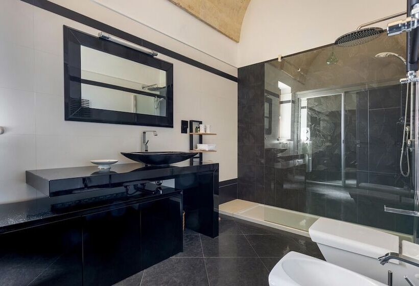 Villa Anna   Suites & Events