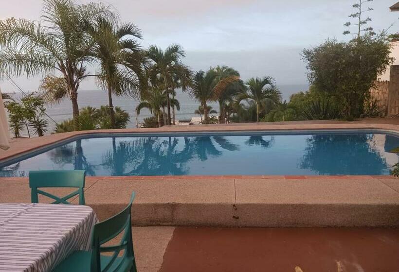 Aguaclara Su Castillo De Arena Seguro Y Privado!