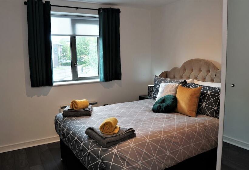 Albion Street Apartments