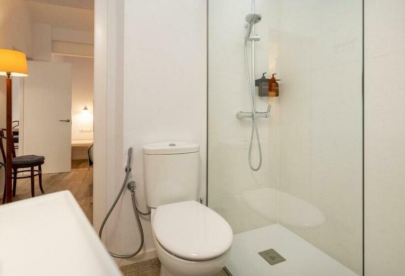 Alta House Apartments 3 Calas