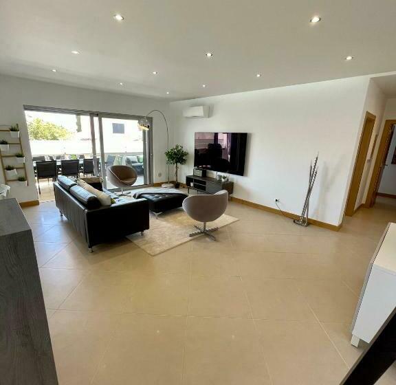 Beach Condo Porto Mós