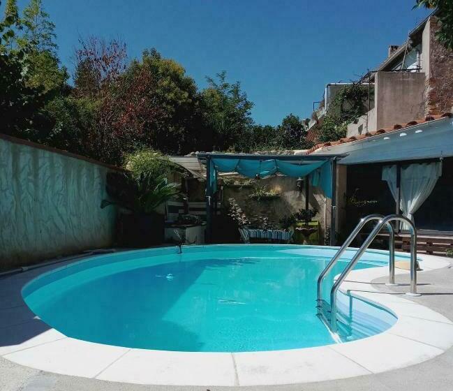 Belle Maison De Caractere Dans Village Et Sa Piscine Privée 7 Pers  3 Chambres   12 Rue Emile Zola