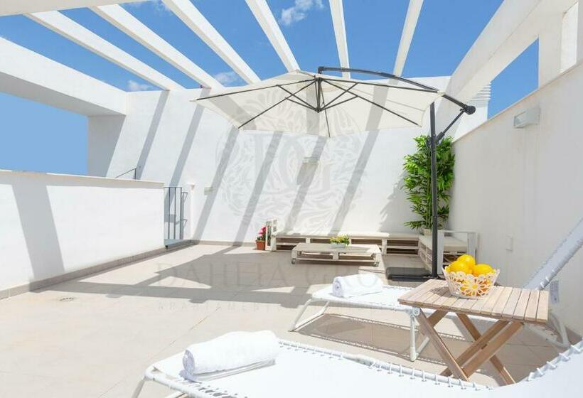 Estepona Gardens Beach Apartment