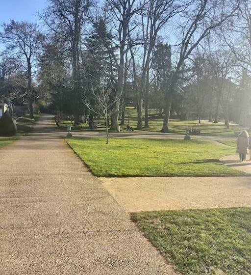 F3 Evreux En Relief Wifi Et Tout Confort