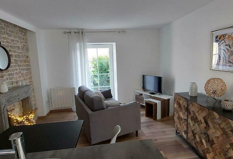 Gîte Chez Marianne  La Halte Jurassienne