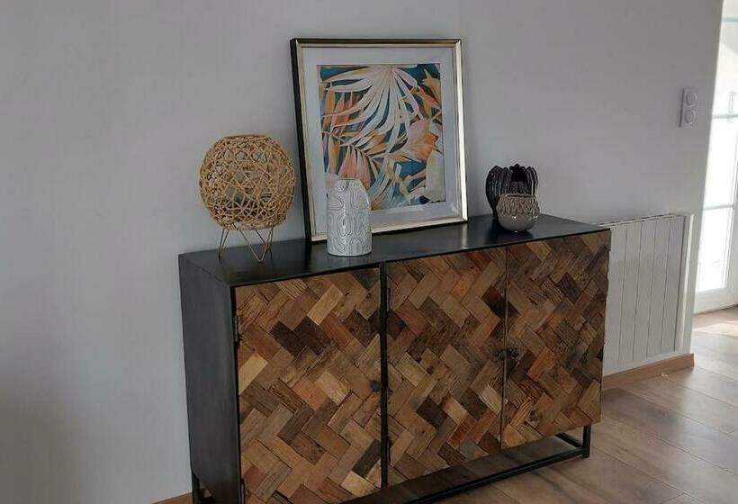 Gîte Chez Marianne  La Halte Jurassienne