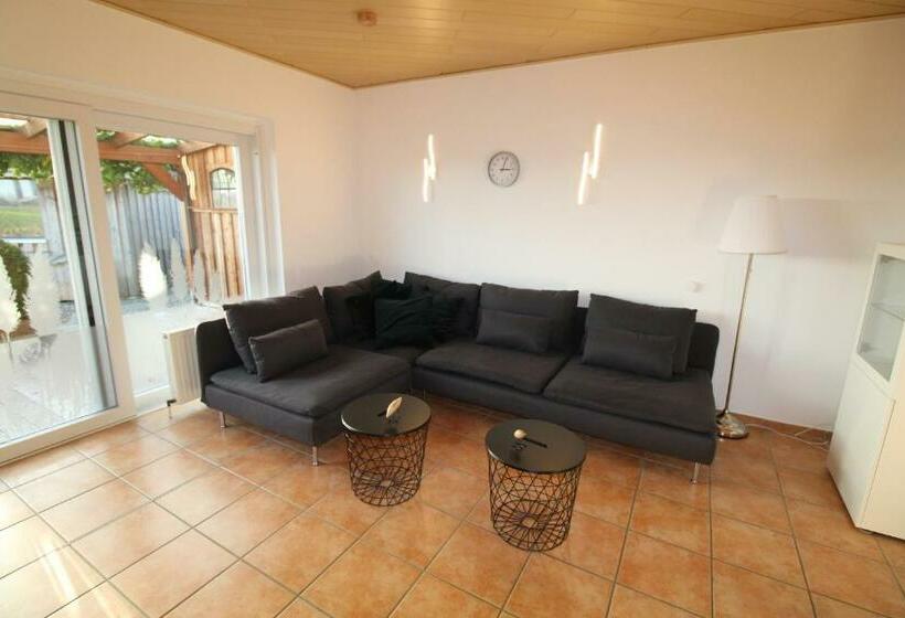 Küstenkind   A66462