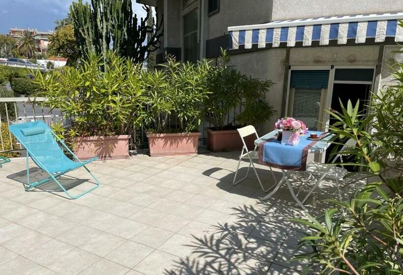 La Terrazza Di Villa Ilaria