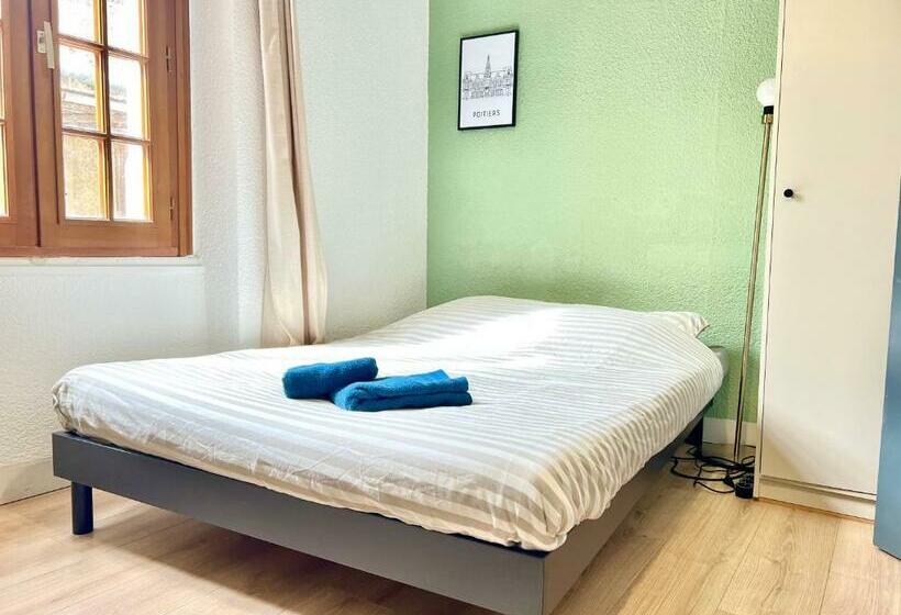 Le Blossac, à 300m Du Centre Ville   Wifi