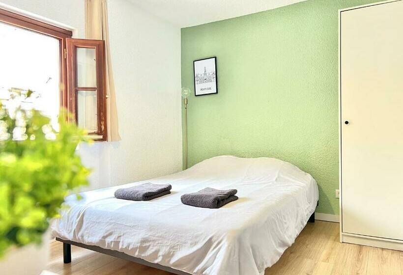 Le Blossac, à 300m Du Centre Ville   Wifi