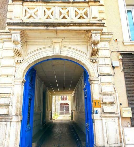 Le Blossac, à 300m Du Centre Ville   Wifi