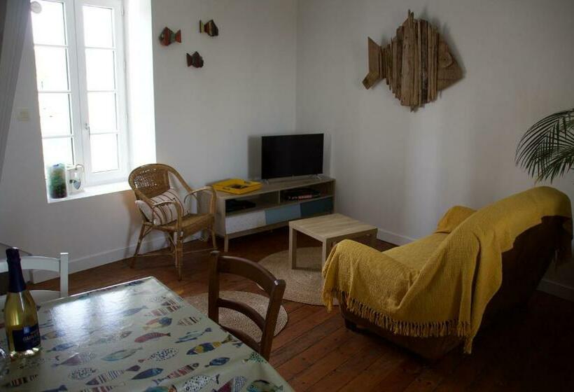 Le Gîte De L Amer T2 Duplex Centre Bourg