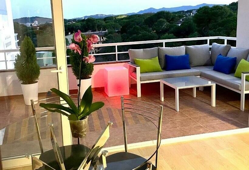 Modern Penthouse With Big Terrace