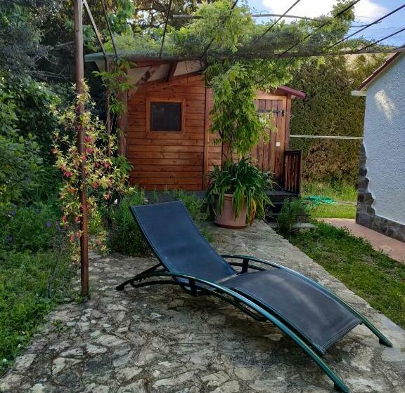 Mas Vallcrosa Studio Calme Et Confortable Avec Piscine