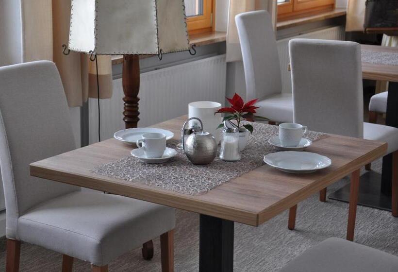 צימר Cafe Pension Erbhof