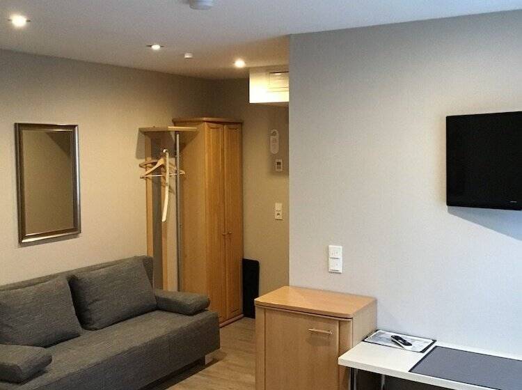 Bed and Breakfast Pension Am Schlossberg