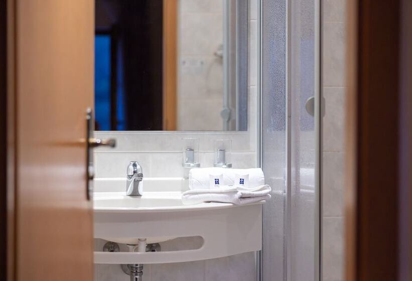 בית מלון כפרי Amselgrundschlosschen