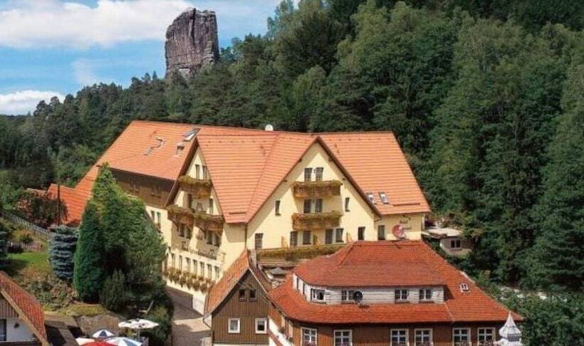 בית מלון כפרי Amselgrundschlosschen