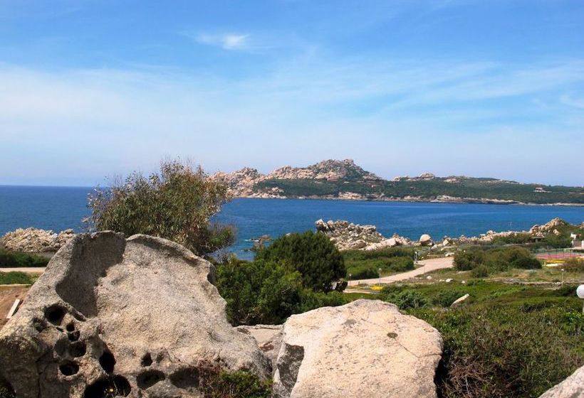 هتل Residence Baia Santa Reparata