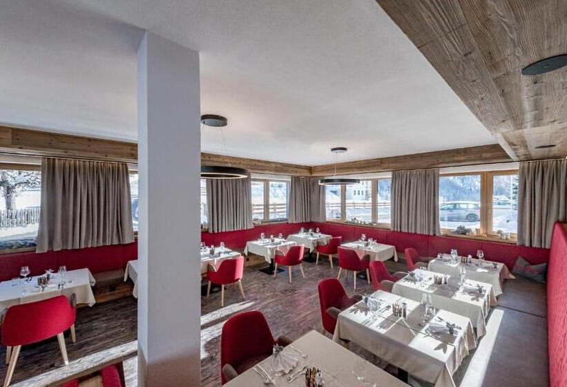 בית מלון כפרי Burgstein   Alpin & Lifestyle