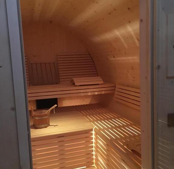 בית מלון כפרי Burgstein   Alpin & Lifestyle