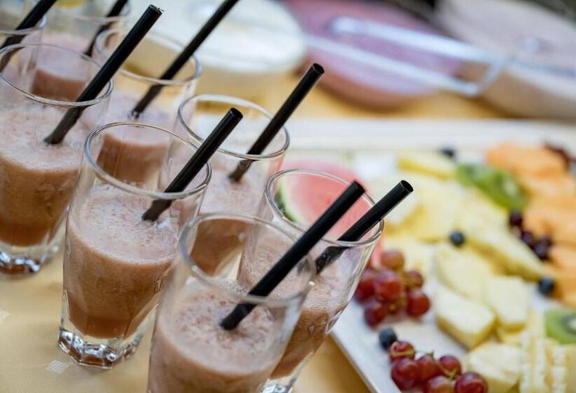 בית מלון כפרי Burgstein   Alpin & Lifestyle