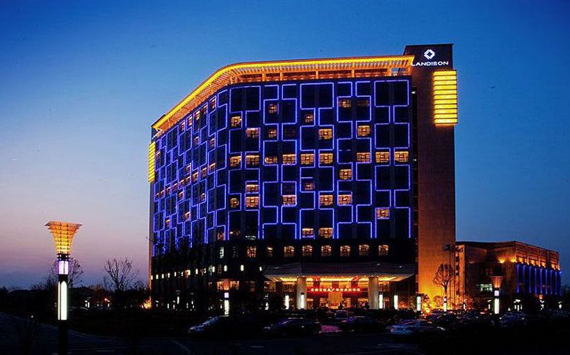 فندق Cixi Landison Plaza