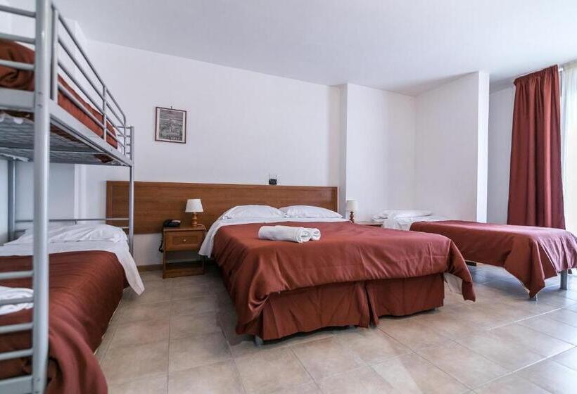 בית מלון כפרי Faggio Rosso