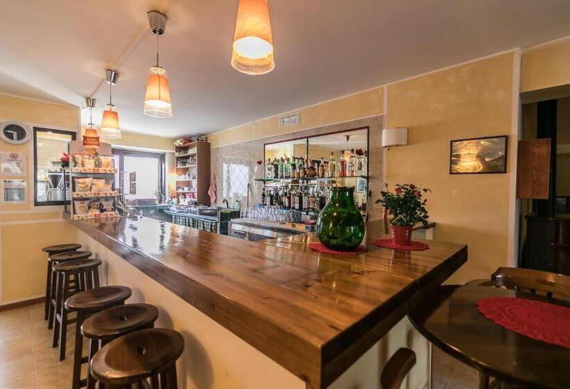 فندق Faggio Rosso