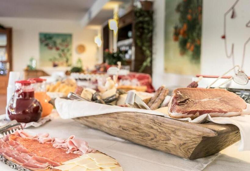 فندق Faggio Rosso