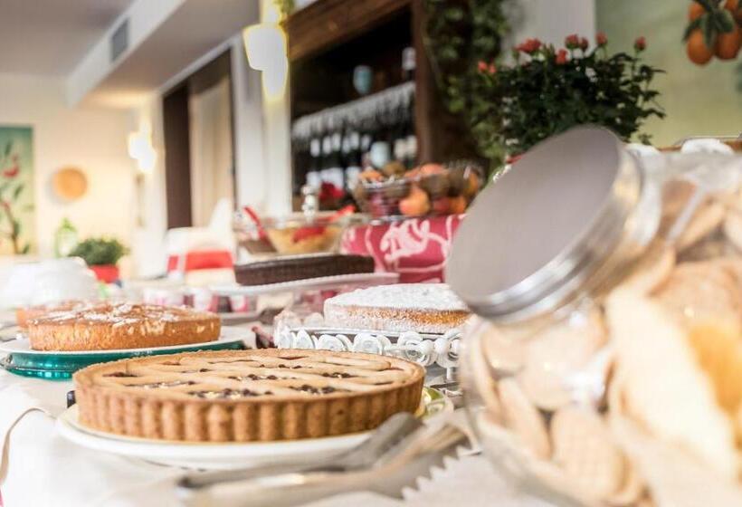 فندق Faggio Rosso